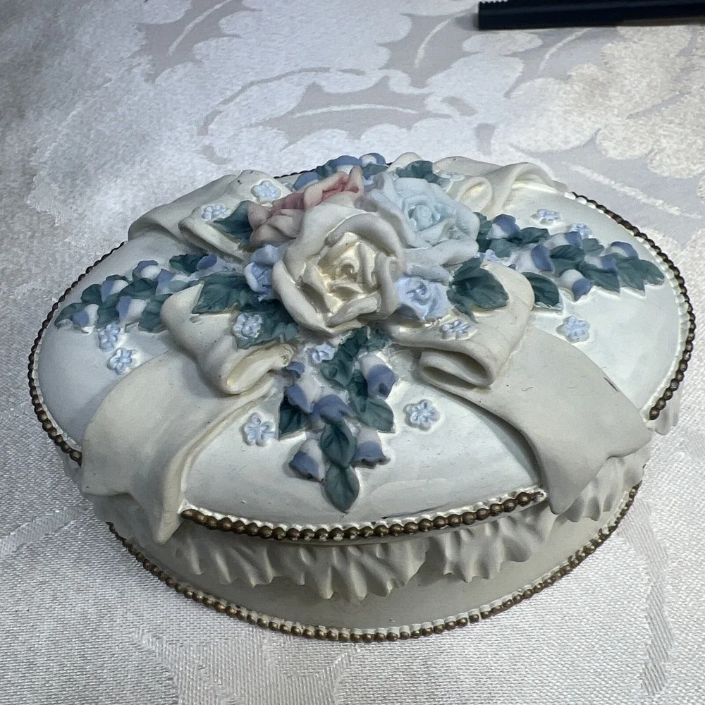 San Francisco Music Box Shabby Rose and Ribbons Tune Fur Elise Beethoven tblbs2